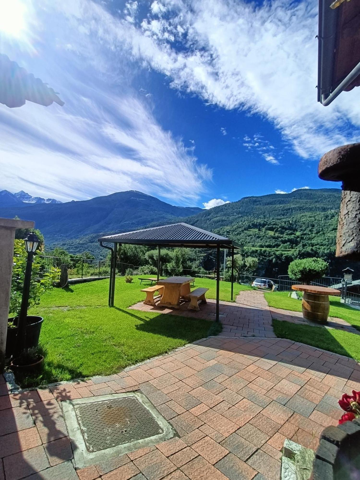 Le Temps Retrouve - Casa Tipica Con Giardino Villa Villeneuve Buitenkant foto